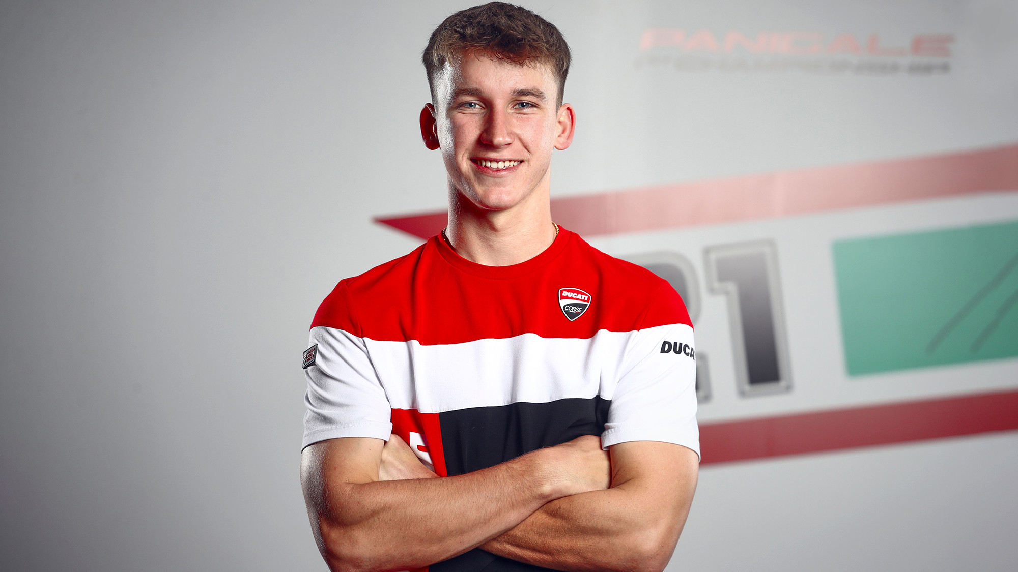 WSSP: Oli Bayliss assina pela equipa de fábrica da Triumph em 2025
