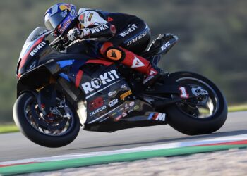 WSBK: Toprak liderou o primeiro dia de testes no AIA