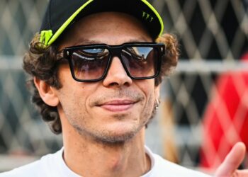 MotoGP: 115 vitórias não chegam? Rossi aponta à vitória nas 12h de Bathurst