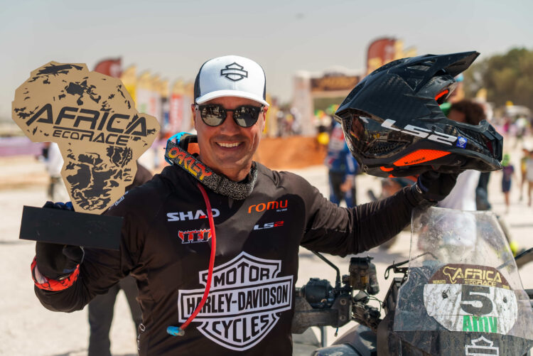 AER: Harley-Davidson e Joan Pedrero fazem 8º lugar da geral e 1º na categoria 1000 cc+