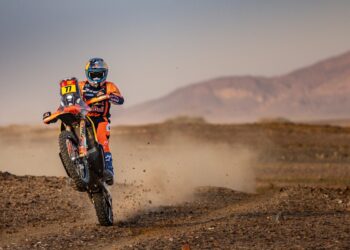 Dakar 2025: E vão duas seguidas! Luciano Benavides vence etapa 9!