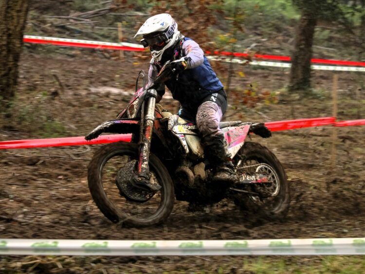 CN Enduro: Mariana Afonso estreia-se com o 2º lugar em Góis