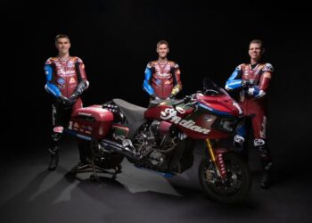 MotoGP: Ex-piloto de MotoGP torna-se piloto de fábrica da Indian