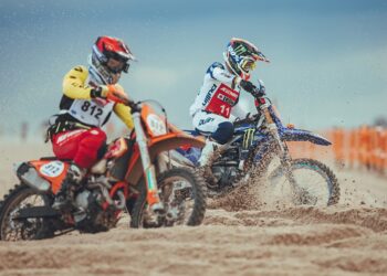 Enduro: Kellett e Van Beveren fazem a festa nas areias do Touquet