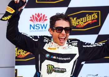 MotoGP: Valentino Rossi estreia a época com segundo lugar nas 12h de Bathurst