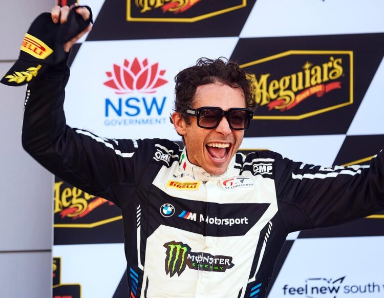 MotoGP: Valentino Rossi estreia a época com segundo lugar nas 12h de Bathurst