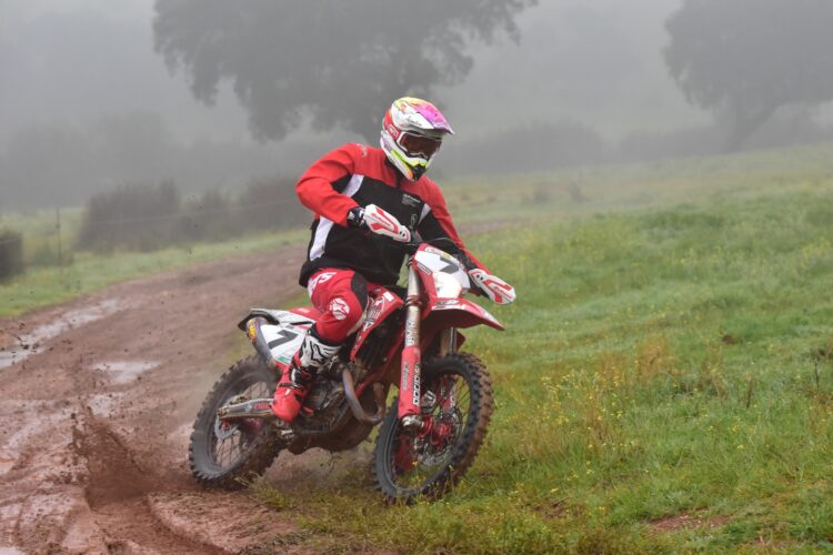 CNTT: Simão vence 1ª etapa da Baja TT Montes Alentejanos