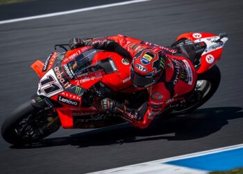 WSBK, Austrália FP2: Bulega como um relógio suíço em Phillip Island