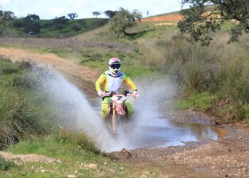 CNTT: Micael Simão vence o prólogo da Baja TT Montes Alentejanos