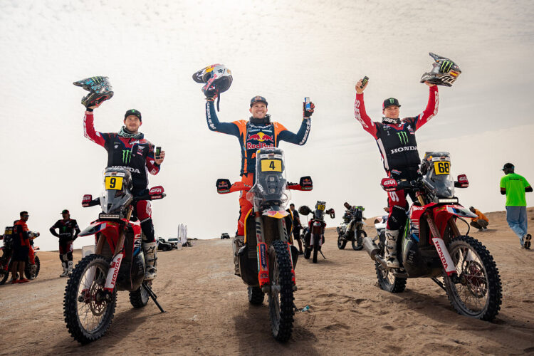 W2RC: Daniel Sanders vence o Abu Dhabi Desert Challenge
