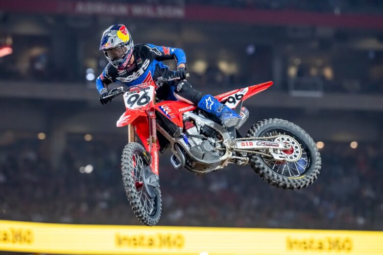 AMA Supercross: Hunter Lawrence vai ser operado ao ombro