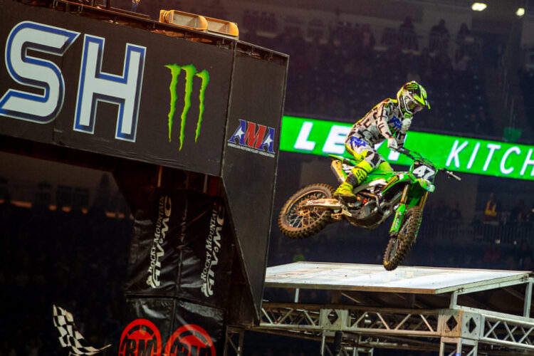 AMA Supecross, 250SX Costa Este: Levi Kitchen vence à frente de Max Anstie