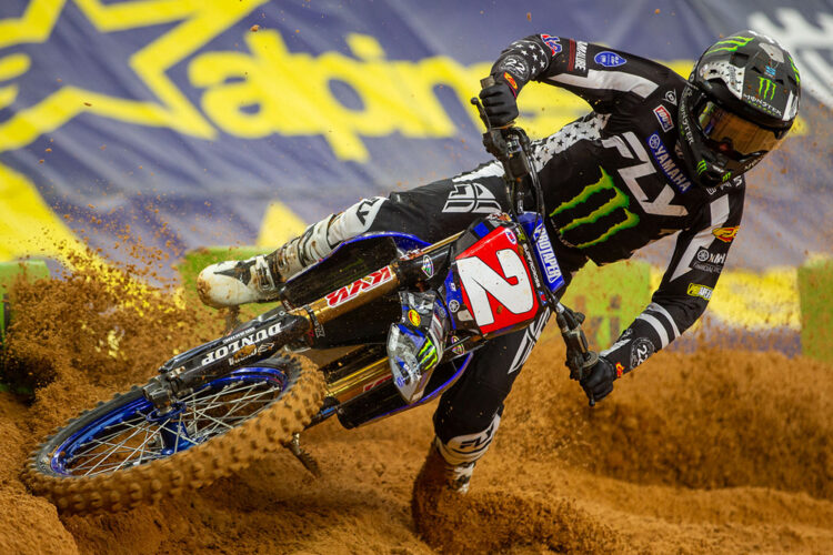 AMA Supercross: Cooper Webb vence à frente de Ken Roczen