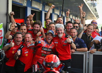 MotoGP: Marc Márquez admite ‘Às vezes brinco com o Gigi, digo-lhe “se fosses um piloto teria medo da tua mentalidade”’