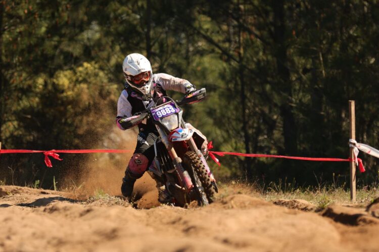 CN Enduro: Mariana Afonso com boa evolução no Campeonato da Europa