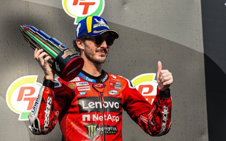 MotoGP, Francesco Bagnaia (P3): “O Marc andou a jogar connosco”