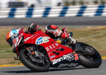 Daytona 200: Herrin alcança terceira vitória consecutiva, 4ª de sempre em Daytona