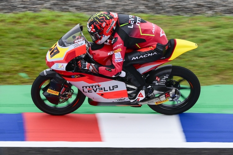 Moto3, Q2: Bertelle repete pole na Argentina