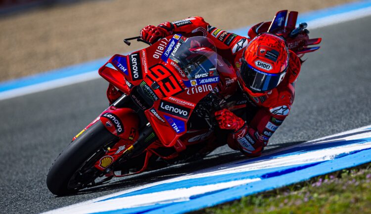 MotoGP, Jerez, Sprint: Vitória tranquila de Marc Márquez após queda de Quartararo