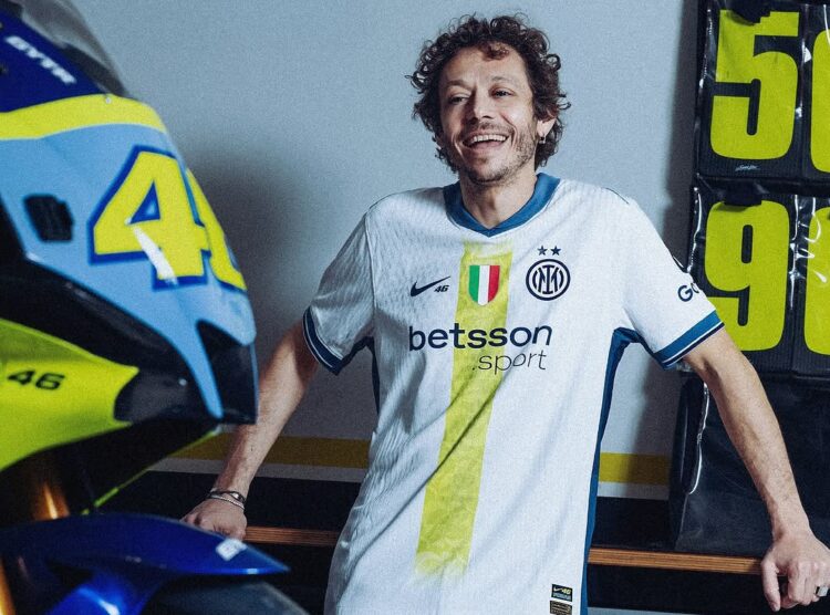 MotoGP: Valentino Rossi colabora com o Inter de Milão numa nova camisola