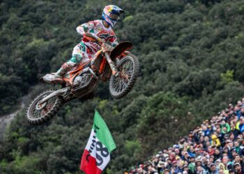 MX2, Trentino: Andrea Adamo vence diante dos fãs