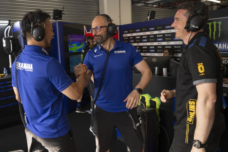 MotoGP: Yamaha começou a testar o motor V4 na M1