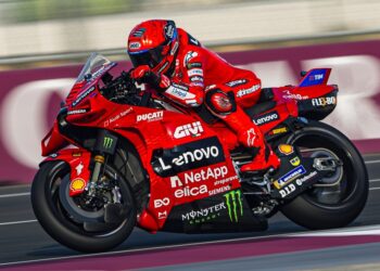 MotoGP Qatar, Corrida: Marc Márquez, o sobrevivente de um longo thriller
