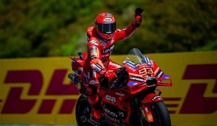 MotoGP, Jerez, Warm-up: Marc Márquez no topo