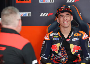 MotoGP: Pedro Acosta operado ao antebraço direito; espera-se o regresso em Le Mans