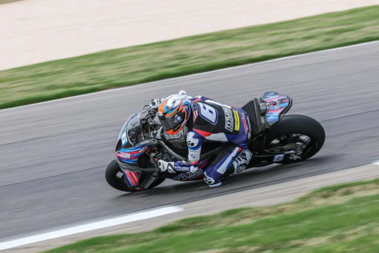 AMA SBK: Beaubier faz a pole provisória no Barber Motorsports Park