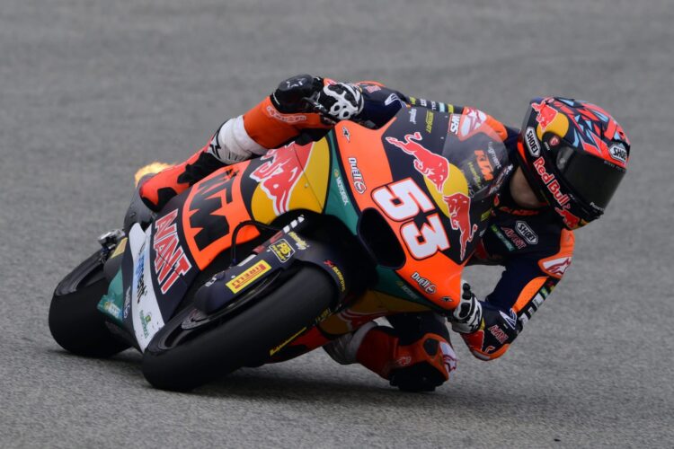 Moto2, Jerez FP1: Deniz Oncu surpreende todos