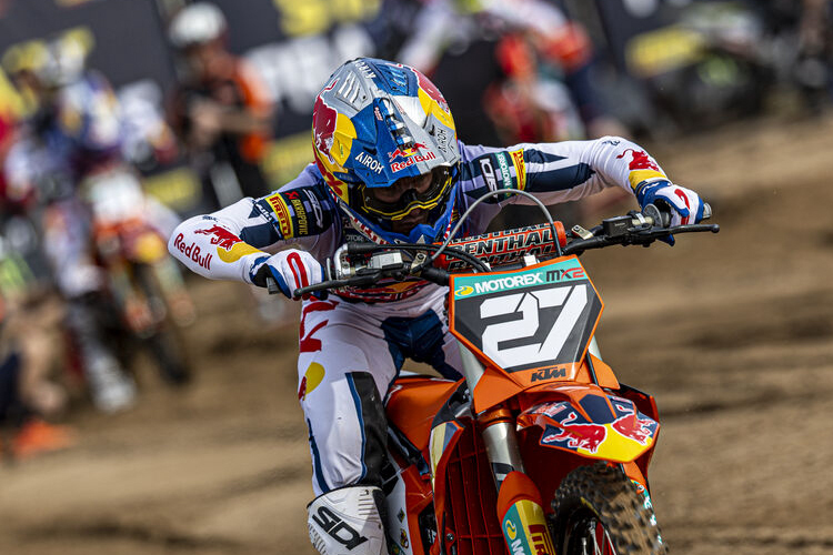 MX2: Langenfelder vence corrida de qualificação