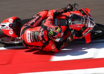 WSBK, Cremona: Bis de Bulega na Corrida Superpole