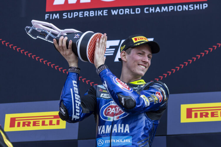 WSBK: Andrea Locatelli renova por dois anos com a Yamaha