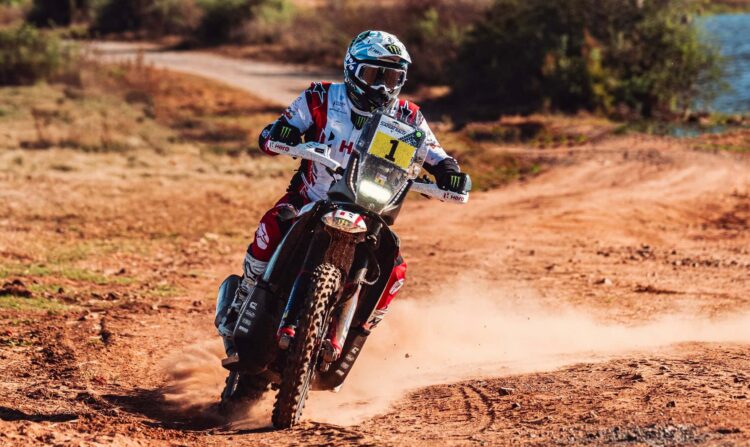 TT: Ross Branch vence etapa de abertura do Safari Rally