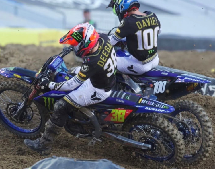 AMA Supercross: Deegan campeão, não escapa a sanção!