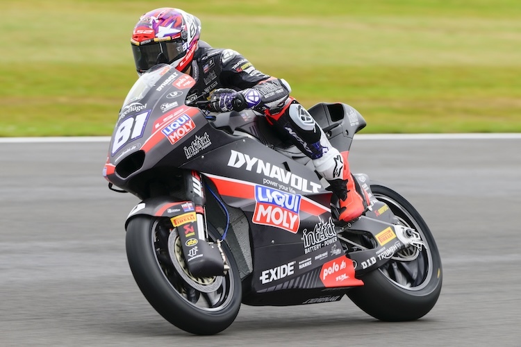 Moto2, Silverstone: Primeira vitória de Senna Agius numa corrida de loucos