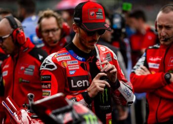 MotoGP: Francesco Bagnaia admite que é a primeira vez que a GP25 “não é competitiva”