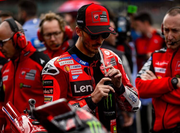 MotoGP: Francesco Bagnaia admite que é a primeira vez que a GP25 “não é competitiva”