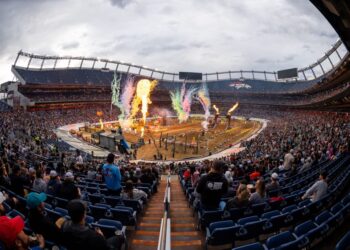 AMA Supercross: Títulos discutem-se este fim de semana em Denver