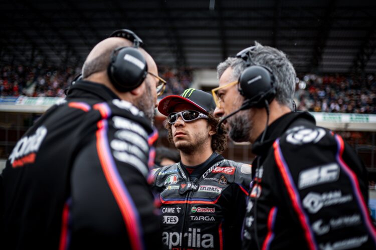 MotoGP: Bezzecchi sem confiança na RS-GP à chuva ‘perdi a confiança;comecei a abrandar muito’