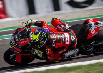 WSBK, Cremona FP3: Bautista como a fénix renascida das cinzas