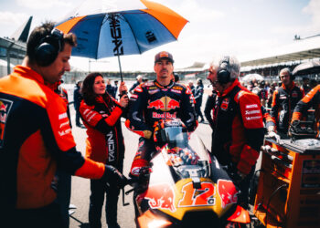 MotoGP: Viñales admite que ‘saída das curvas não é o ponto forte’ da KTM