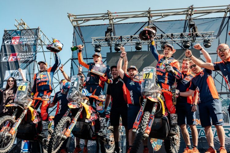 TT: Triunfo impressionante de Sanders na África do Sul