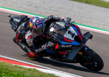 WSBK: Toprak Razgatlioglu domina primeiro dia de treinos em Most