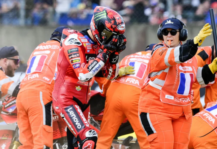 MotoGP, Pecco Bagnaia: “Quando não se sente a frente, acidentes como este podem acontecer”