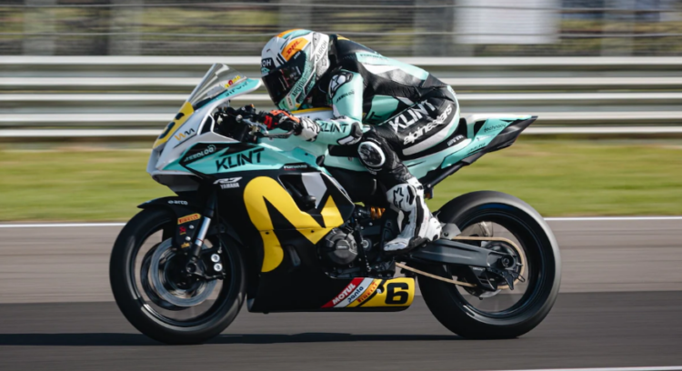 WWCR, Cremona: Herrera vence corrida emocionante