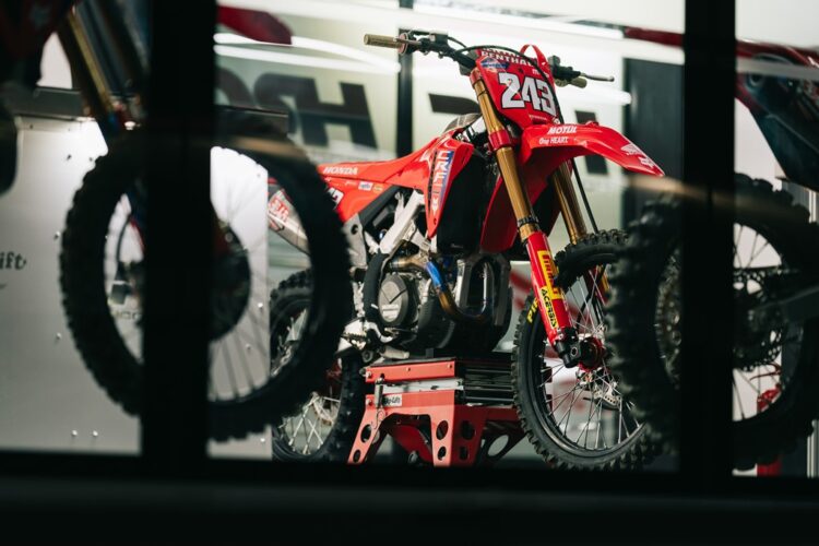 MXGP: Tim Gajser ausente do GP de Portugal por lesão