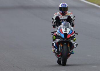 WSBK, Toprak irritado: “Os últimos 100 metros destruíram tudo”