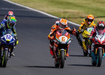 WSSP300 Most, Corrida 2: Buis regressa às vitórias numa batalha afetada pela chuva